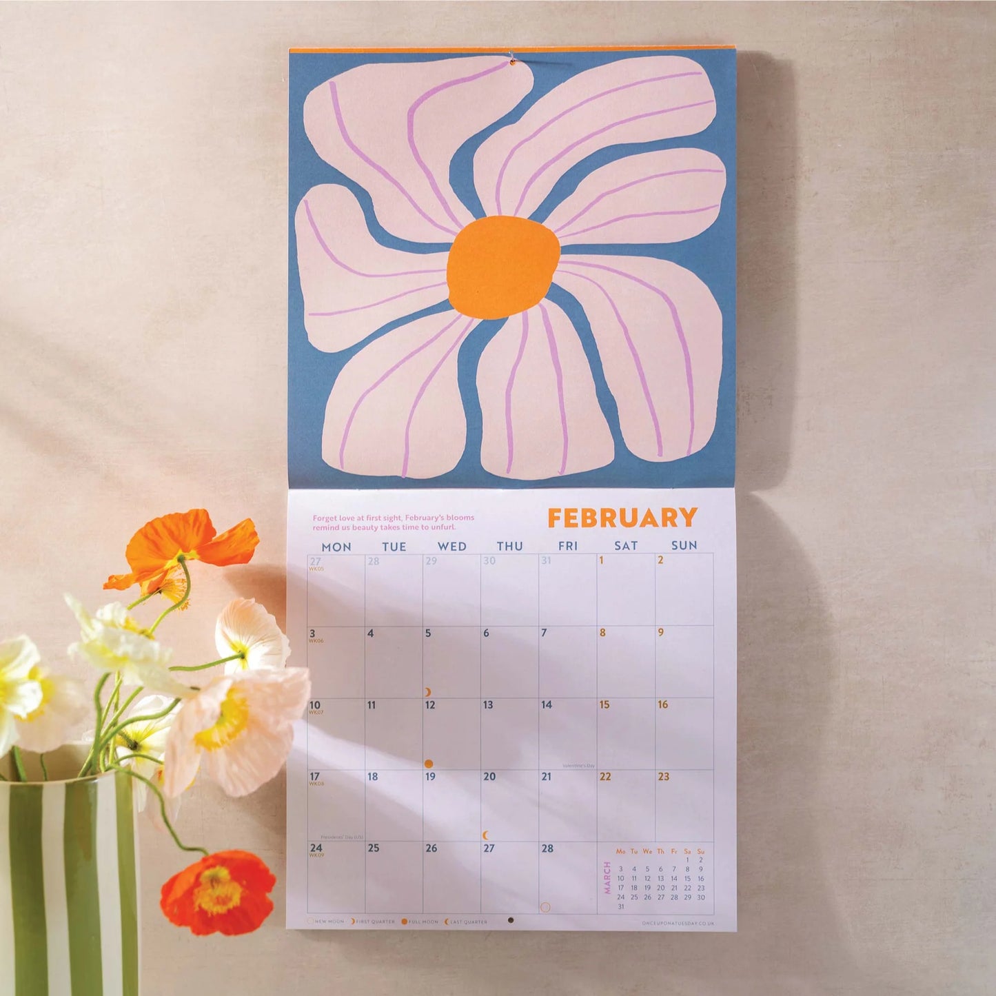 2025 Calendar - Les Fleurs